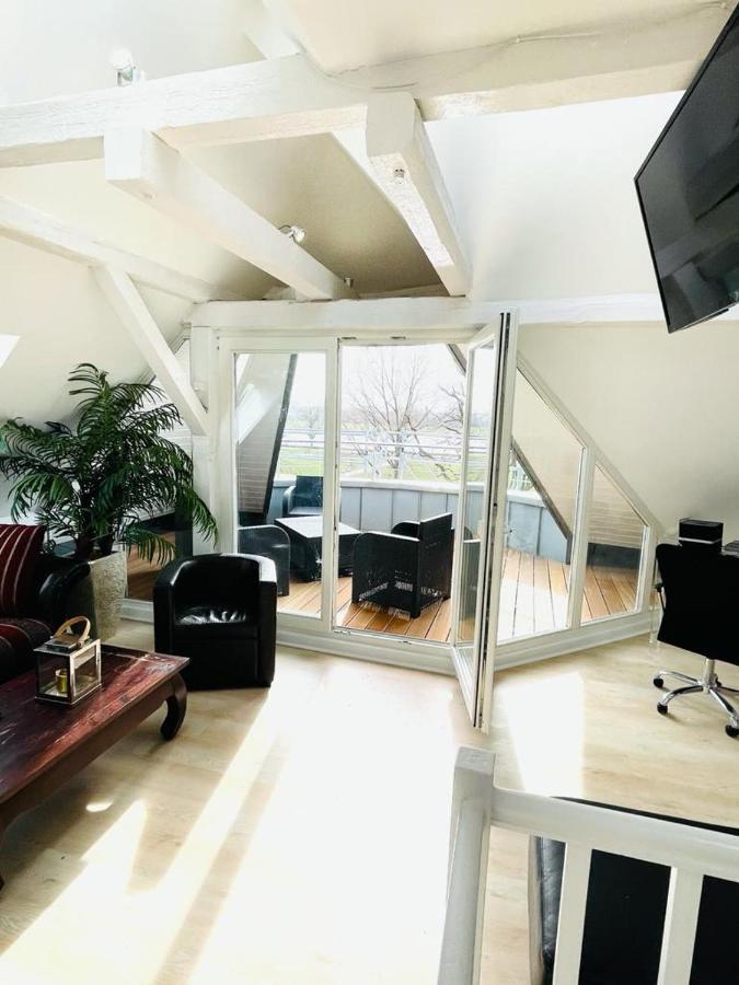 杜塞尔多夫Luxury Rooftop Loft With River View 10Min To City公寓 外观 照片